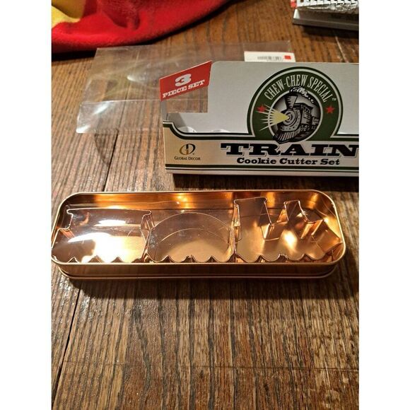 Vintage 2003 Global Décor CHEW CHEW Express Train Cookie Cutter Set Copper w Tin - Picture 7 of 8